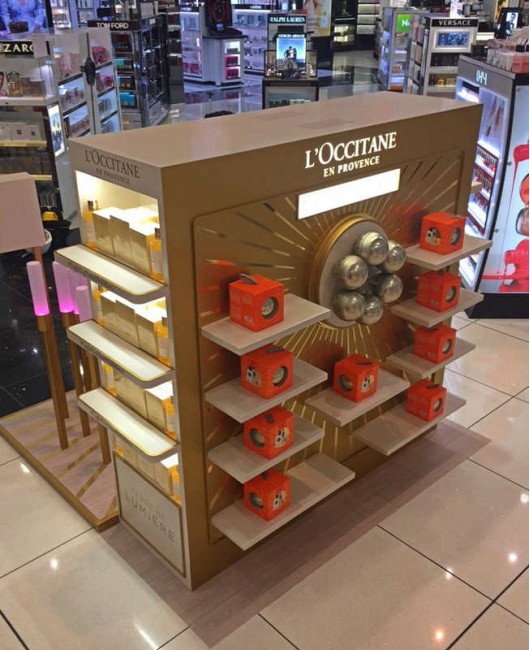 Creative Design Custom Modern Retail Perfume Cosmetic Shop Display Shelves