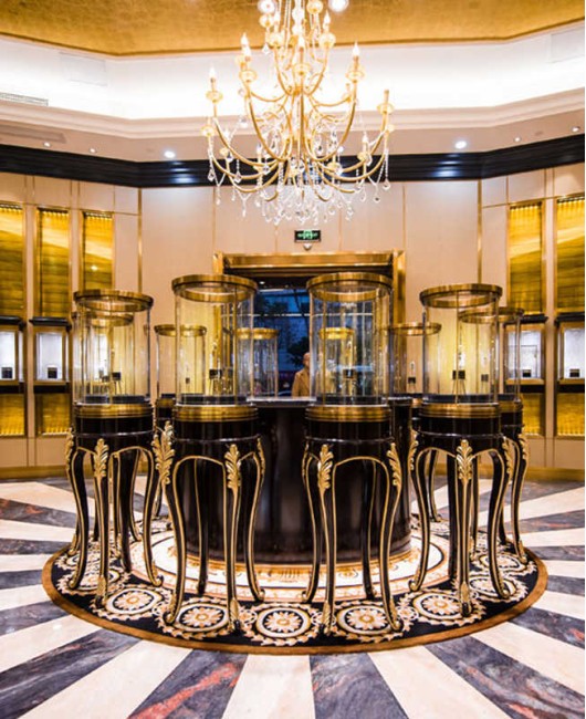 Commercial European Style Custom Luxury Shop Glass Jewellery Display Showcase Design