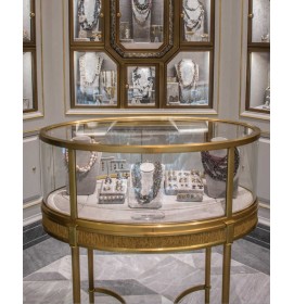 Commercial Modern Custom Lighted Retail Jewelry Display Unit