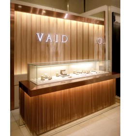Luxury Modern Retail Custom Jewelry Shop Interior Design
