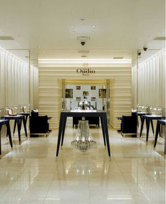 Luxury Modern Retail Wooden Custom Interior Design of Jewellery Shop