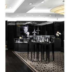 Luxury Modern Custom Retail Black Wooden Pedestal Jewelry Store Display Showcase