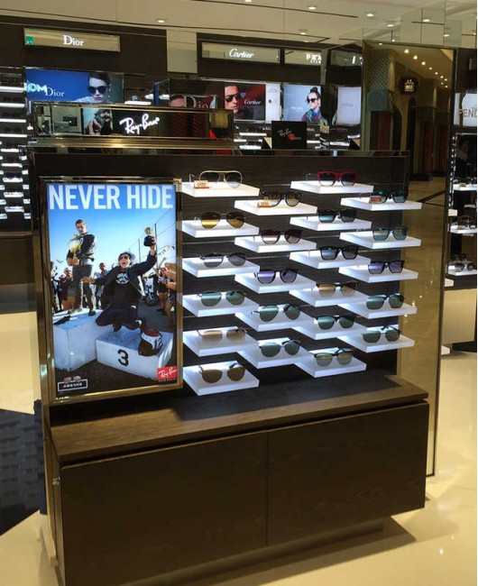 Creative Modern Custom Wall Optical Shop Furniture Design Retail Sunglass Eyewear Display Stand