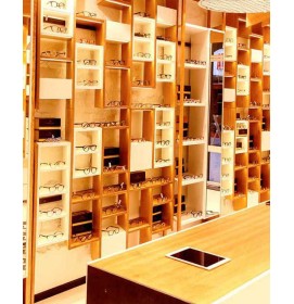 Creative Modern Custom Optical Showroom Display Wooden Optical Shop Interior