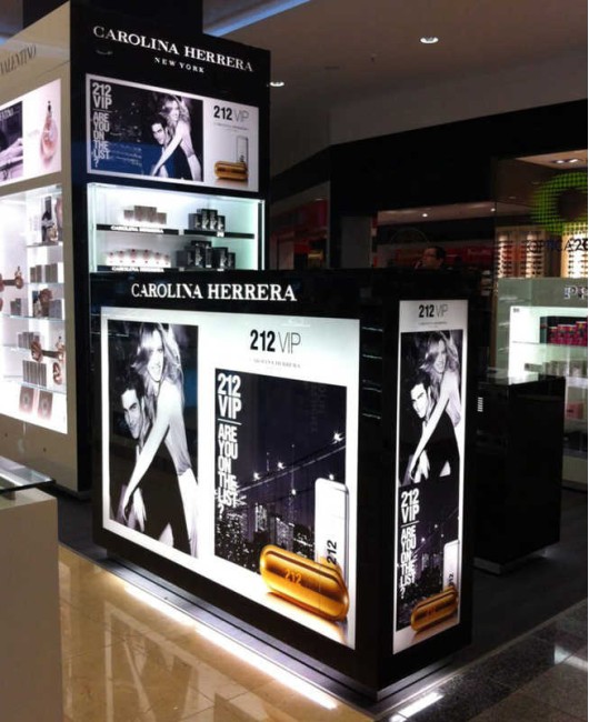 Creative Design Custom Retail Cosmetic Display Kiosk Luxury Cosmetic Display Stand