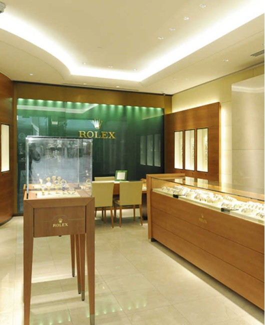 Luxury Modern Retail Watch Shop Interior Design