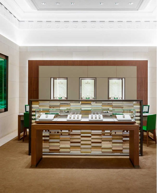 Luxury Modern Retail Wooden  Watch Shop Display Showcase
