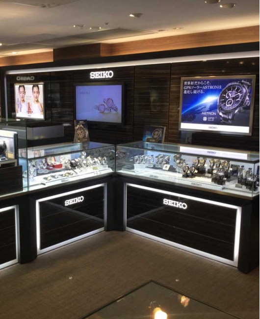 Creative Modern Retail Wooden Watch Shop Display Cabinet