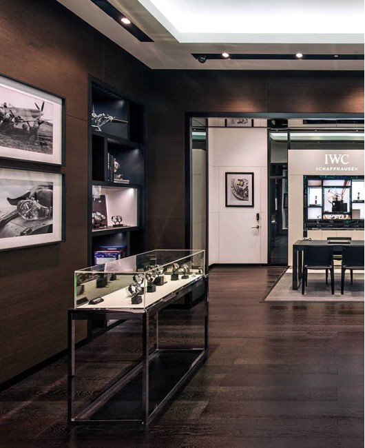 Modern Retail High End Wooden Floor Standing Watch Display Showcase