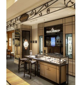 Luxury Modern Wooden Watch Shop Interior Design